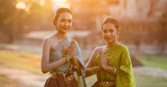 Thai women in traditional costumes 