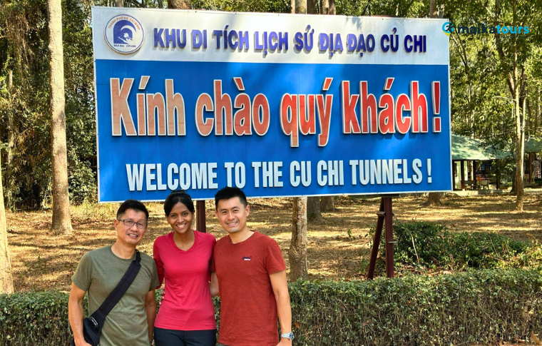 Cu Chi Tunnels signboard 